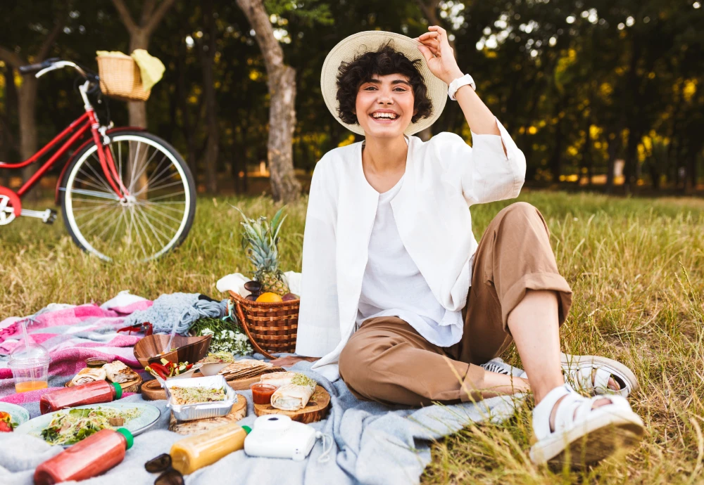 keeping food cool outdoor party